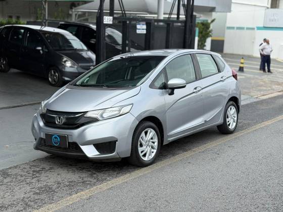 HONDA FIT 1.5 LX 16V FLEX 4P AUTOMÁTICO HONDA FIT 1.5 LX 16V FLEX 4P AUTOMÁTICO